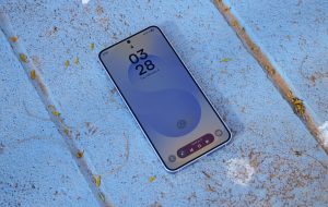 Galaxy S25 FE شایعات با صحبت در مورد ارتقاء دوربین سلفی پیش می روند