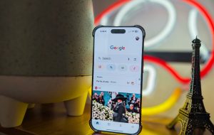 با توجه به نشت جدید ، Google در حال جستجوی لیست صوتی خود در جستجوی است