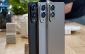 فروش روز یادبود آمازون هنگامی که پیش از این که Galaxy S25 Edge را از پیش تنظیم می کنید ، یک نسخه ذخیره سازی و کارت هدیه رایگان به شما می دهد